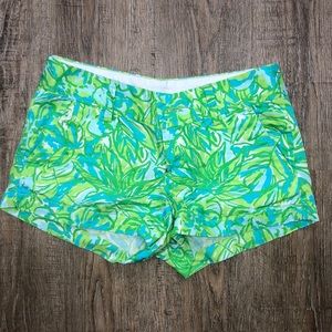 Lilly Pulitzer Walsh short